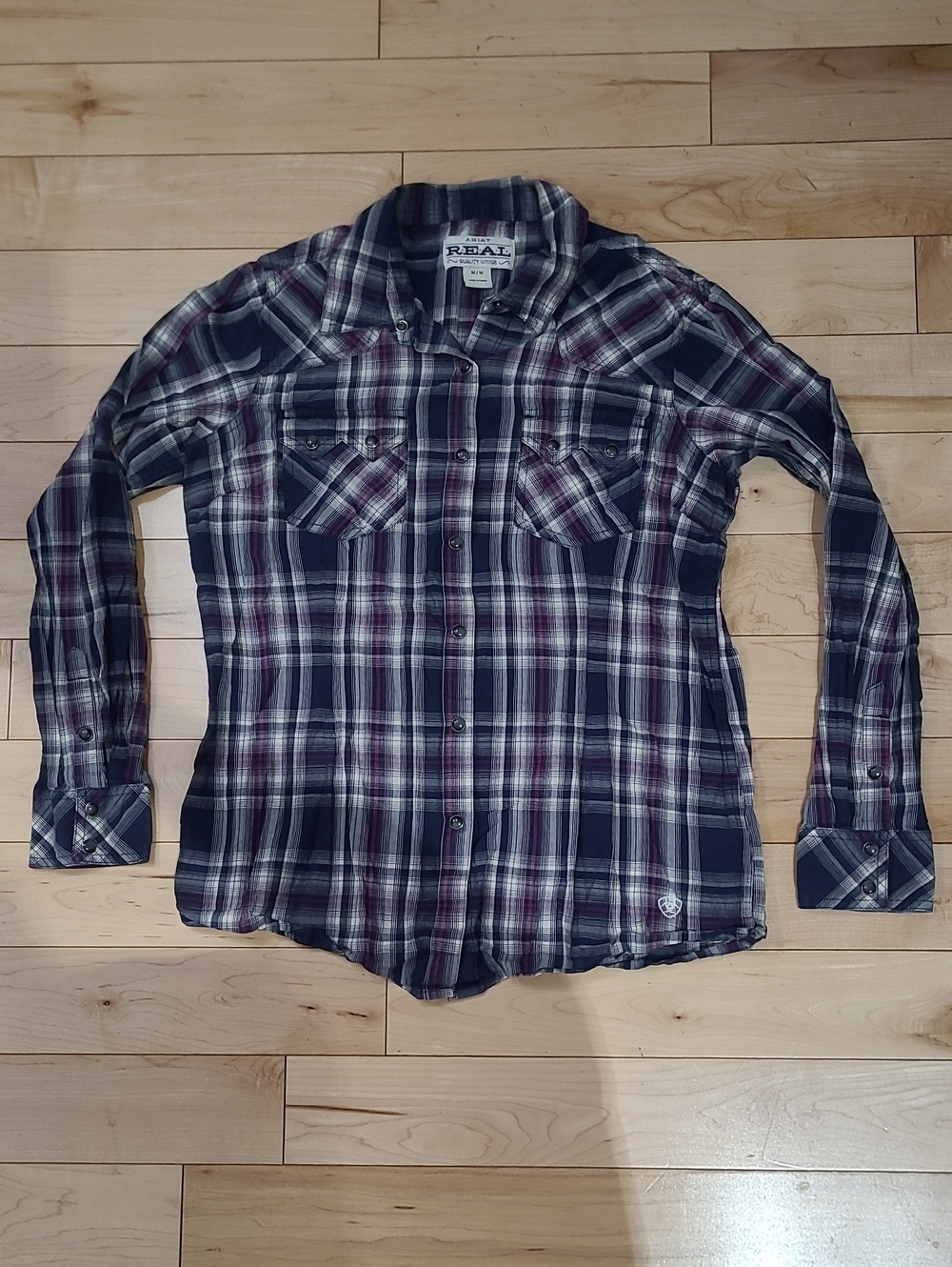 Ariat Women's Size Medium Snap Up Shirt